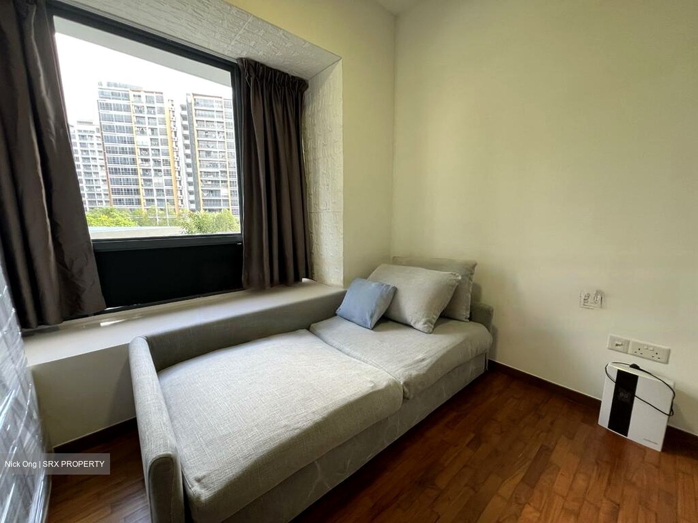 The Palette (D18), Condominium #467678261